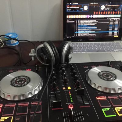DJ-Pronghouseһ